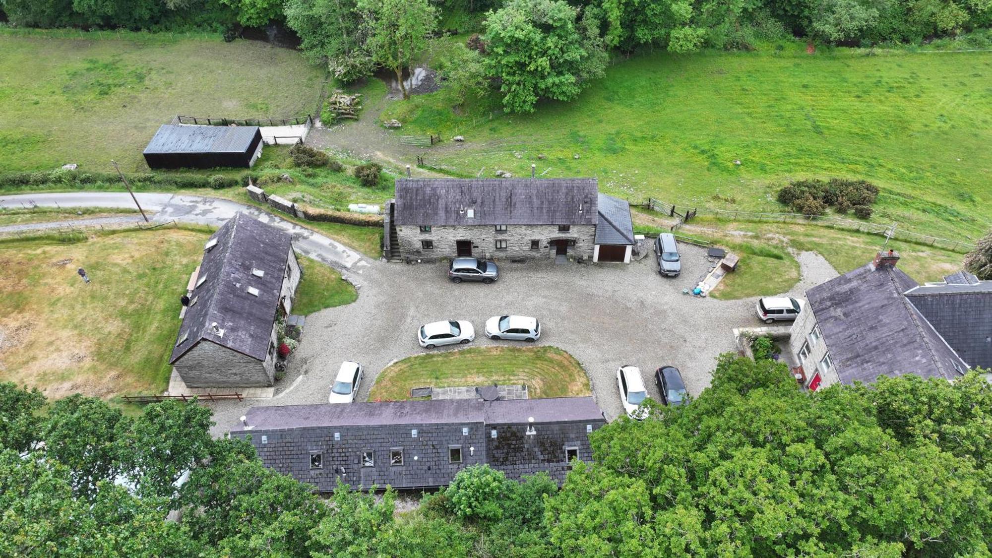 קרדיגן Troedyrhiw Holiday Cottages מראה חיצוני תמונה